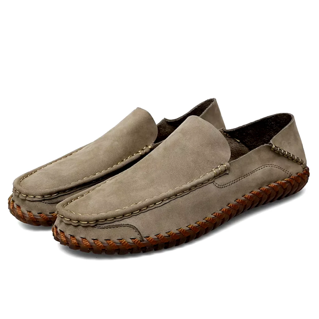 sapato mocassim masculino em couro cáqui